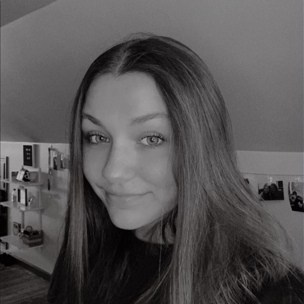 Meet your Posher, Sienna